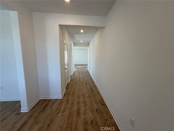 3rd image of 9581 Zion Ave