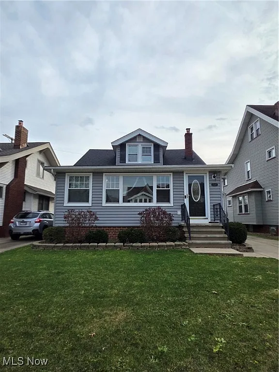17219 Dartmouth Ave photo 1