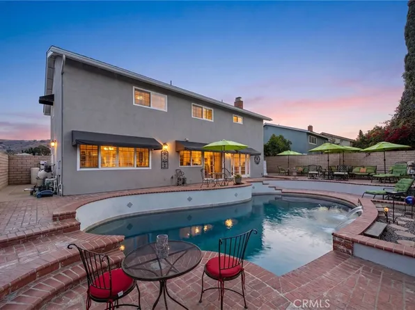 996 Northwood Ave, Brea, CA 92821