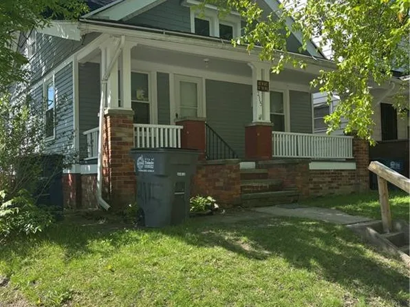 215 Walbridge Ave, Toledo, OH 43609