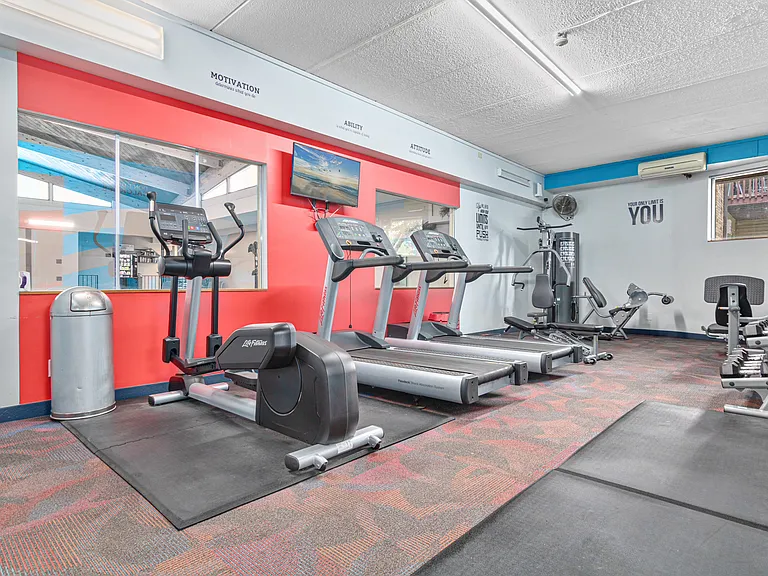 Plymouth Pointe — Photo 17