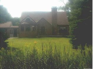 1027 Center Rd, Buffalo, NY 14224