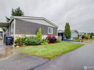 1120 S 25th St TRLR 27, Mount Vernon, WA 98274