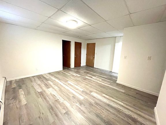 2nd image of 603A Farmington Ave #L1