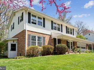 7205 Panorama Dr, Rockville, MD 20855