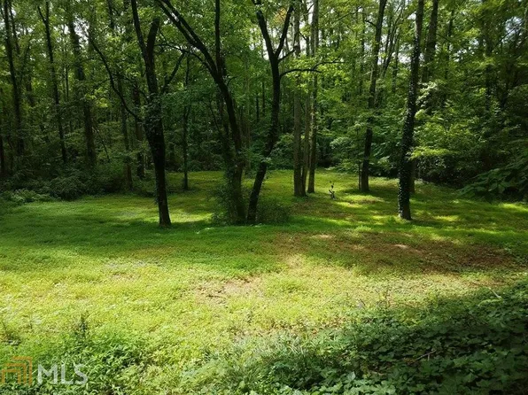 6946 Springwood Dr, Douglasville, GA 30135