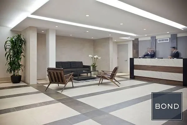 Rented by Bond New York | media 48