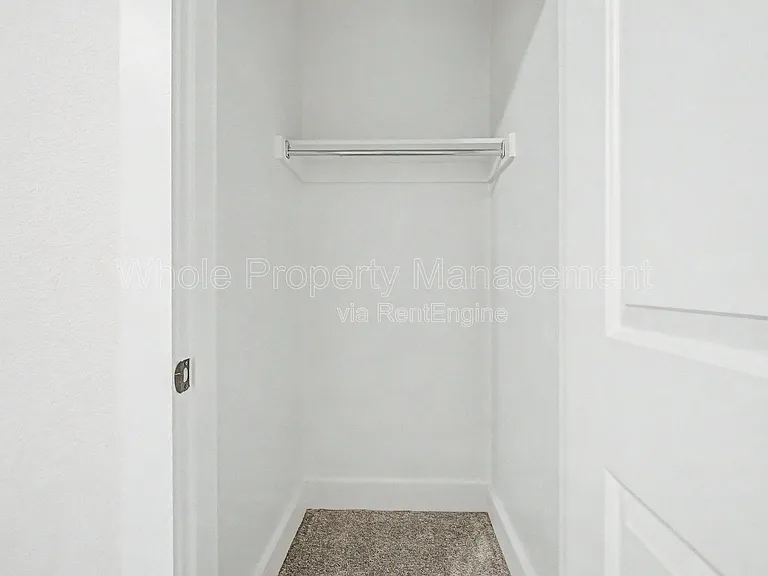 2514 Clermont St — Photo 24