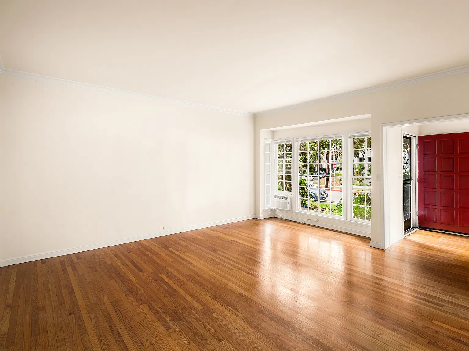 1 bed, 1200 sqft, $3,495 — Photo 4