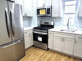 23-27 27th St #BM1, Astoria, NY 11105