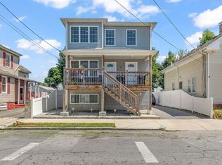75 Lowell Ave, Providence, RI 02909
