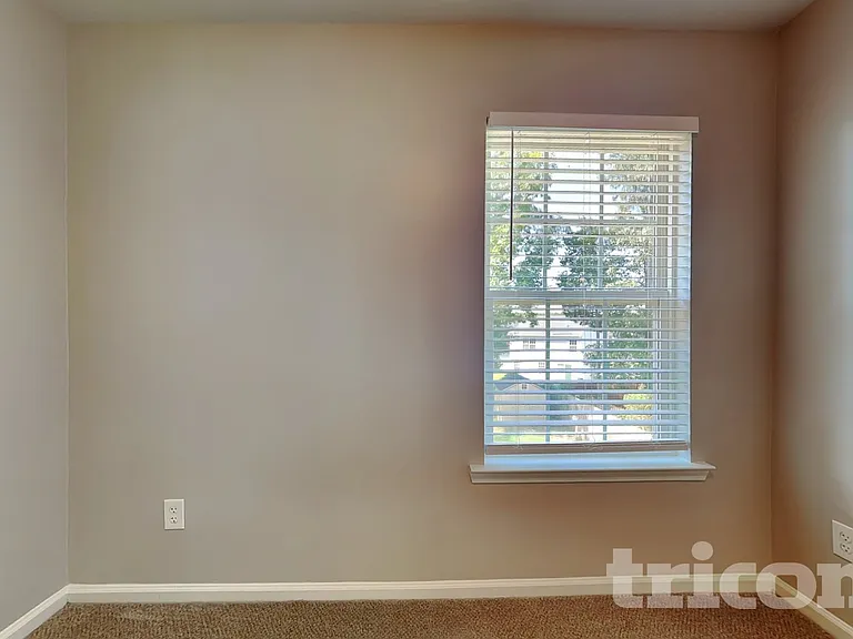 2120 Clear Brooke Dr — Photo 11