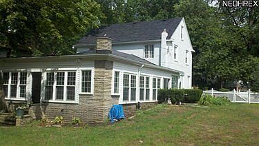 4th image of 214 Elmdale Ave