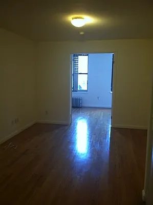 Rented by Kings Court Real Estate | media 30