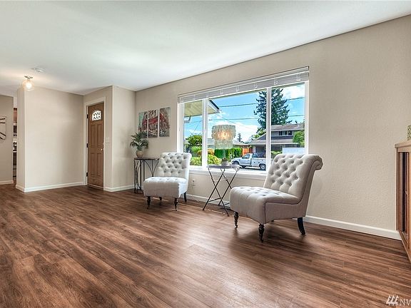 5th image of 2712 Alpine Dr SE