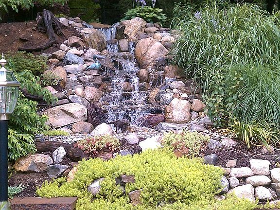 2nd image of 2 Deer Park Dr