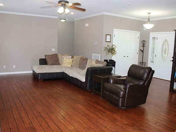 5th image of 115 Jordyn Bailey Dr