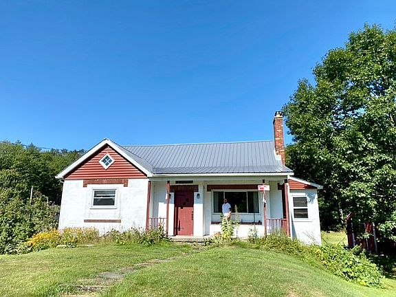 3rd image of 379 Hurleyville Main St