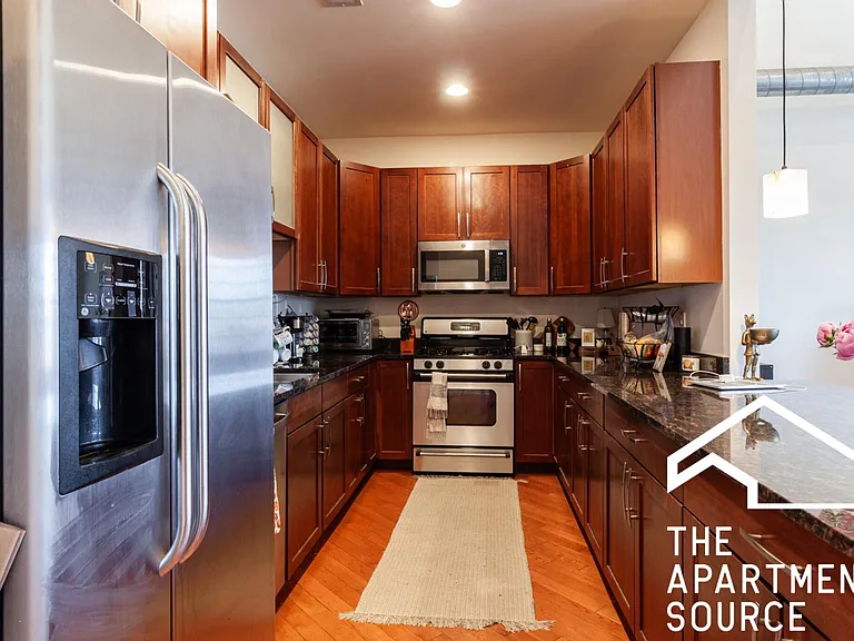 2029 W Division St #PENTHOUSE — Photo 7