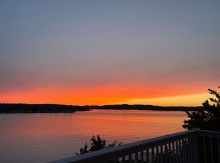 774 Windcrest Pt, Gravois Mills, MO 65037