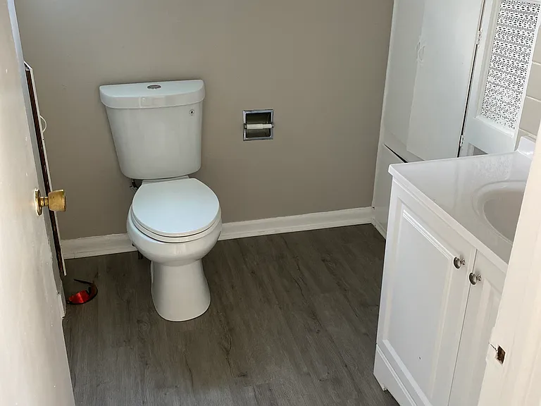 1032 Crown Ave #1 — Photo 14