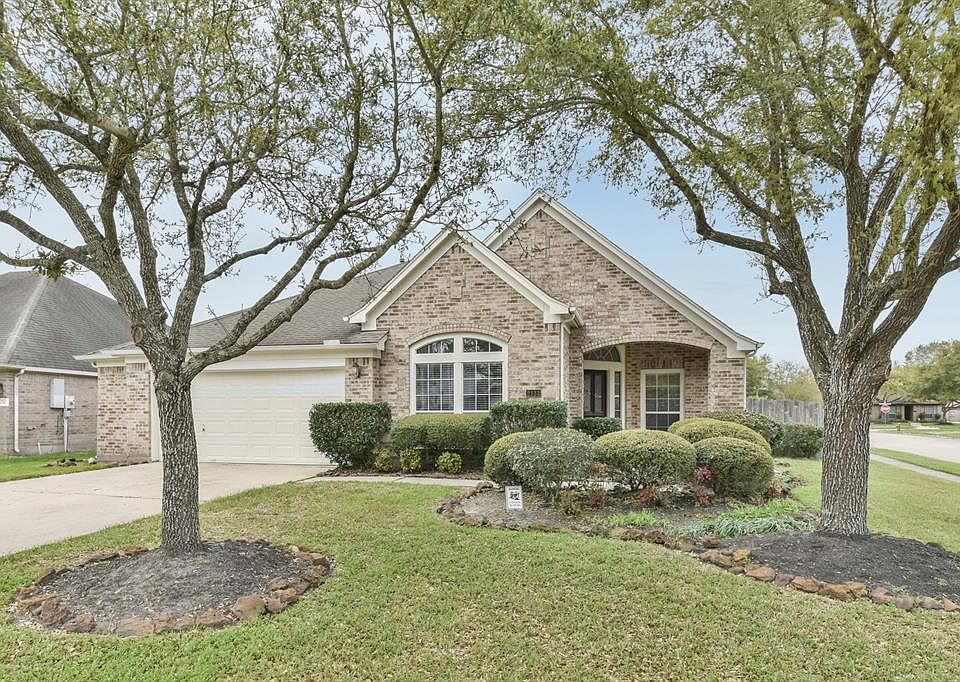 1st image of 2133 Winding Springs Dr