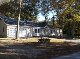 228 Woodward Ave, Seekonk, MA 02771