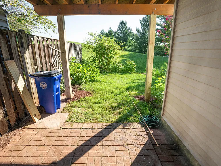 5556 Rivendell Pl — Photo 25