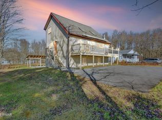 2745 Boulder Rd #143, Lake Ariel, PA 18436