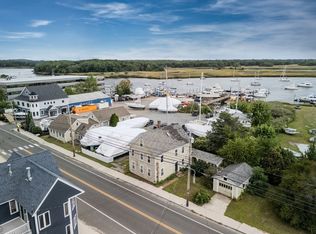 360 Merrimac St, Newburyport, MA 01950