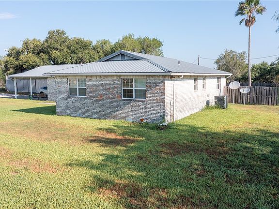 4th image of 372 E Fm 771