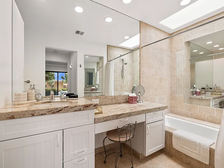 73416 Mariposa Dr — Photo 24