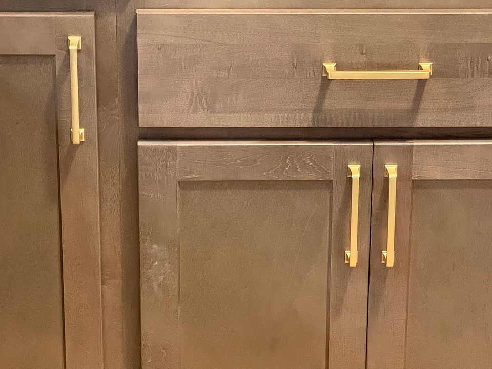 example of soft close cabinet and drawer pulls