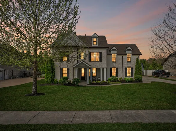 2833 Battleground Dr, Murfreesboro, TN 37129