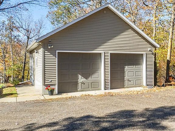 4th image of 33685 N Cotton Lake Rd