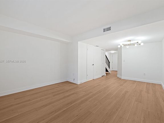 4th image of 5750 Turin St APT 203