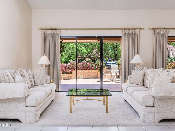 3rd image of 20815 N DESERT SANDS Drive