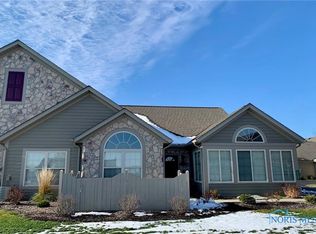 7734 W Watermark Dr, Findlay, OH 45840