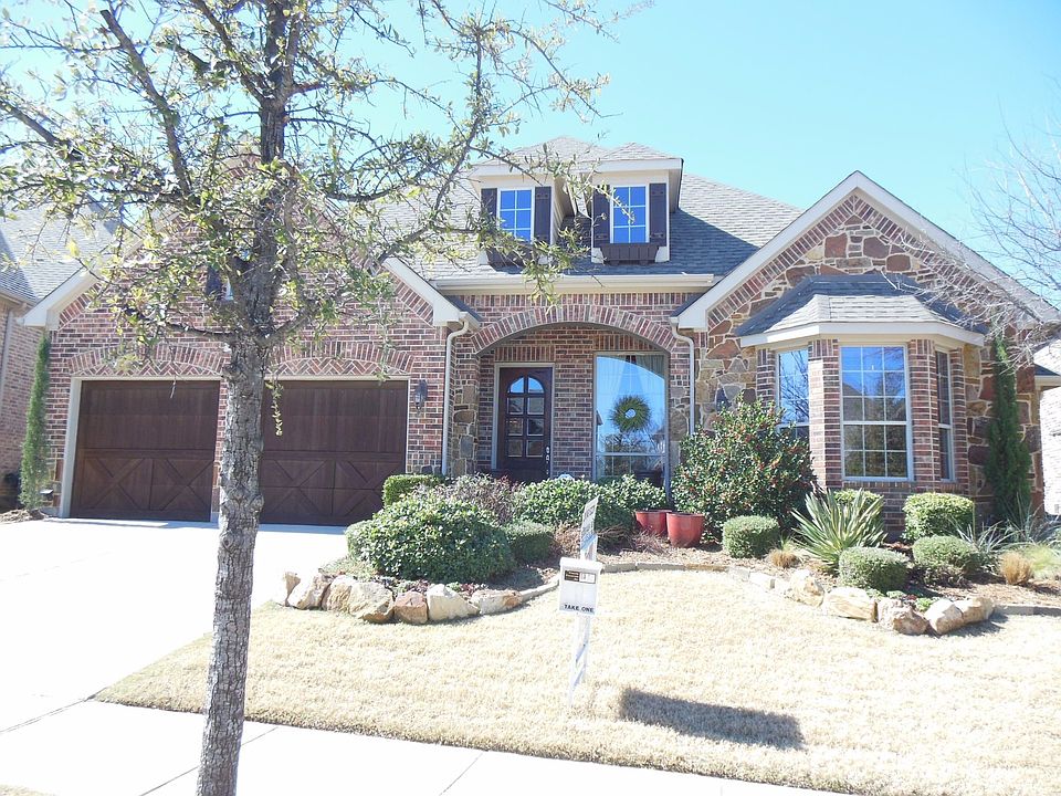 1st image of 8308 Victoria Ln