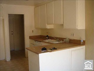 5th image of 2721 W Northwood #70