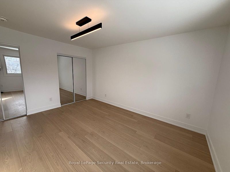 Mississauga House for rent - 3 Bedrooms — photo 8