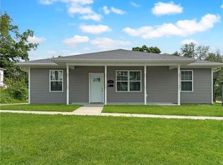 314 W 3rd St, Maryville, MO 64468