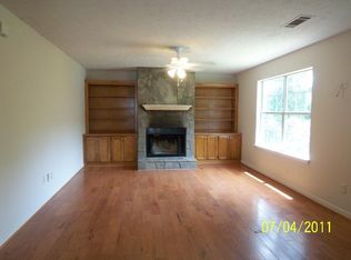 5450 Apache Trl, Gainesville, GA 30506