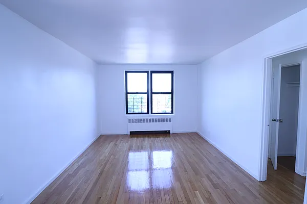 Rented by A&E Real Estate Management | media 5