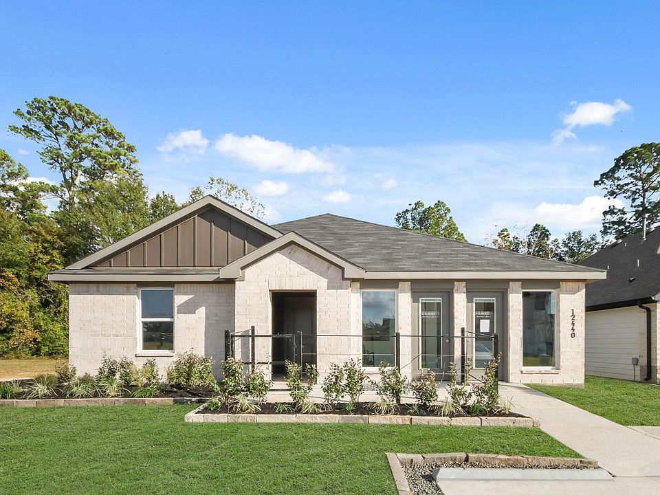 1st image of 2912 Stratton Heights Ln