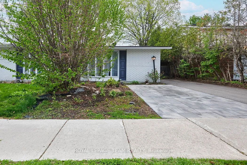 Building Photo - 106 Chesterton Dr