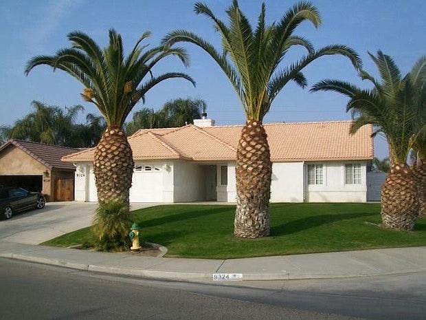 2nd image of 9324 Vista Colina Dr