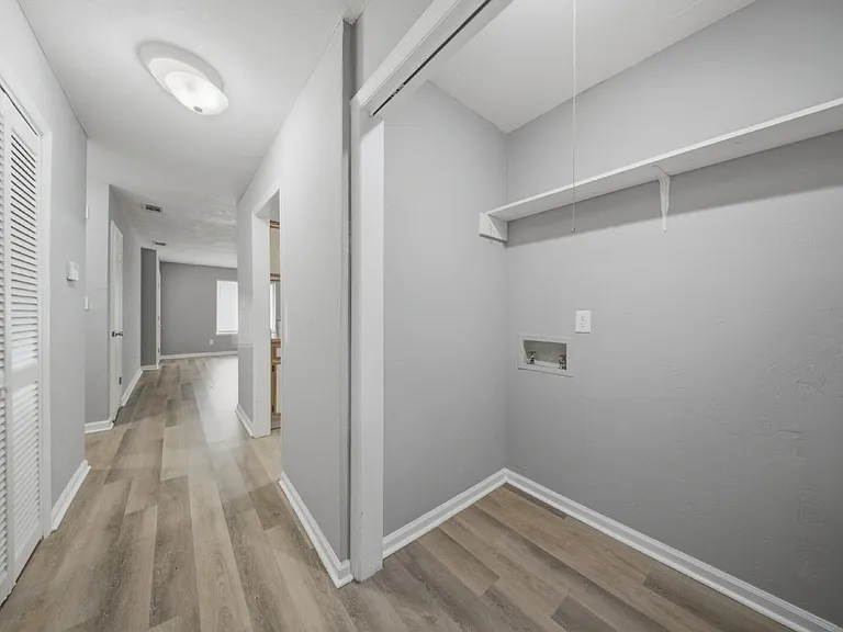 1824 Seay Ct — Photo 18