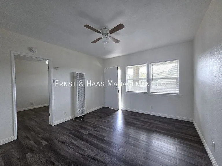 1527 Junipero Ave #20 — Photo 6