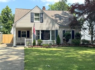 6999 Beresford Ave, Parma Heights, OH 44130